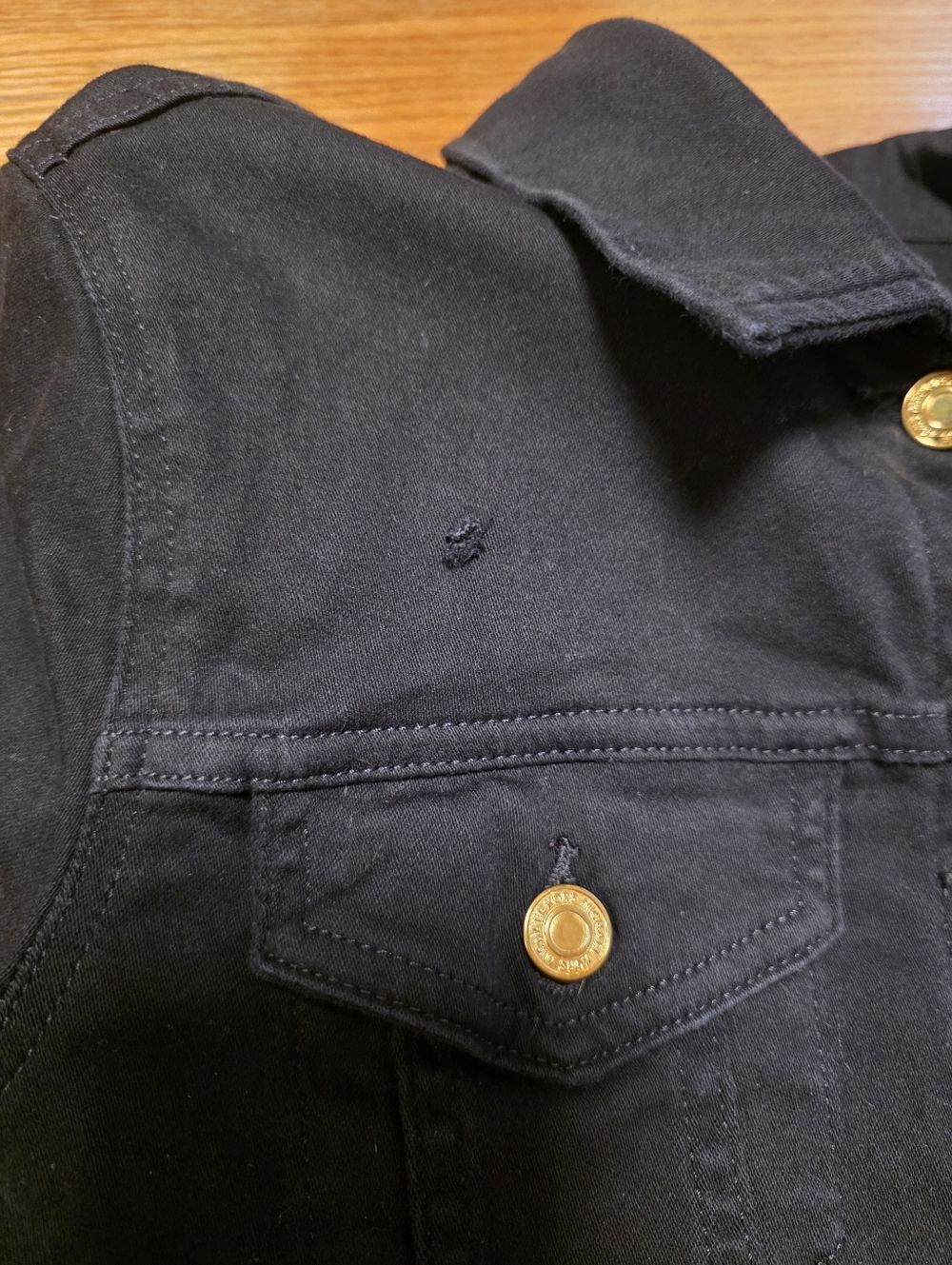 Michael Kors Women's Black Denim Jean Jacket With Gold Logo Buttons Size M - Picture 8 of 15